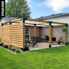 İki Bölümlü Üstü Açık Kendin Yap Pergola - 9x9 Kalas Geniş alanlar için tasarlanmış iki bölümlü, üstü açık minimalist tasarımlı 9x9 çam kalaslı kendin yap pergola sistemi